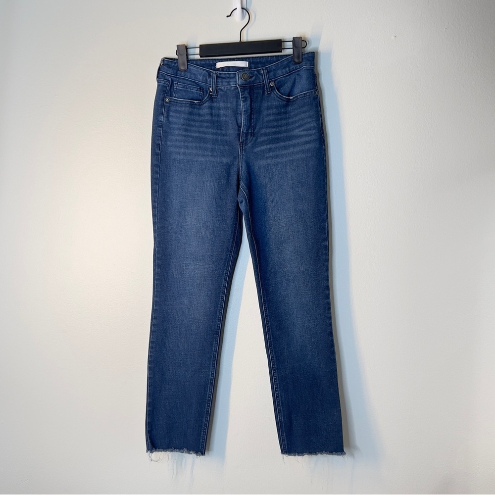 LAUREN CONRAD Women’s 6 Blue Jeans Size  zip Up Raw Edge Hem